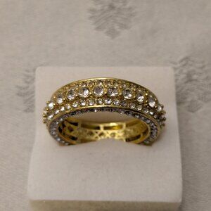 New!  Gold Tone Ring Encircled with Faux Diamonds  Size 10.5